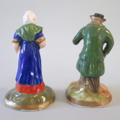 A pair of miniature Staffordshire figures of an old man and woman. Circa 1880. - Image 3